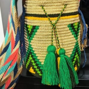 Mochila Wayu Amarilñlo y verde