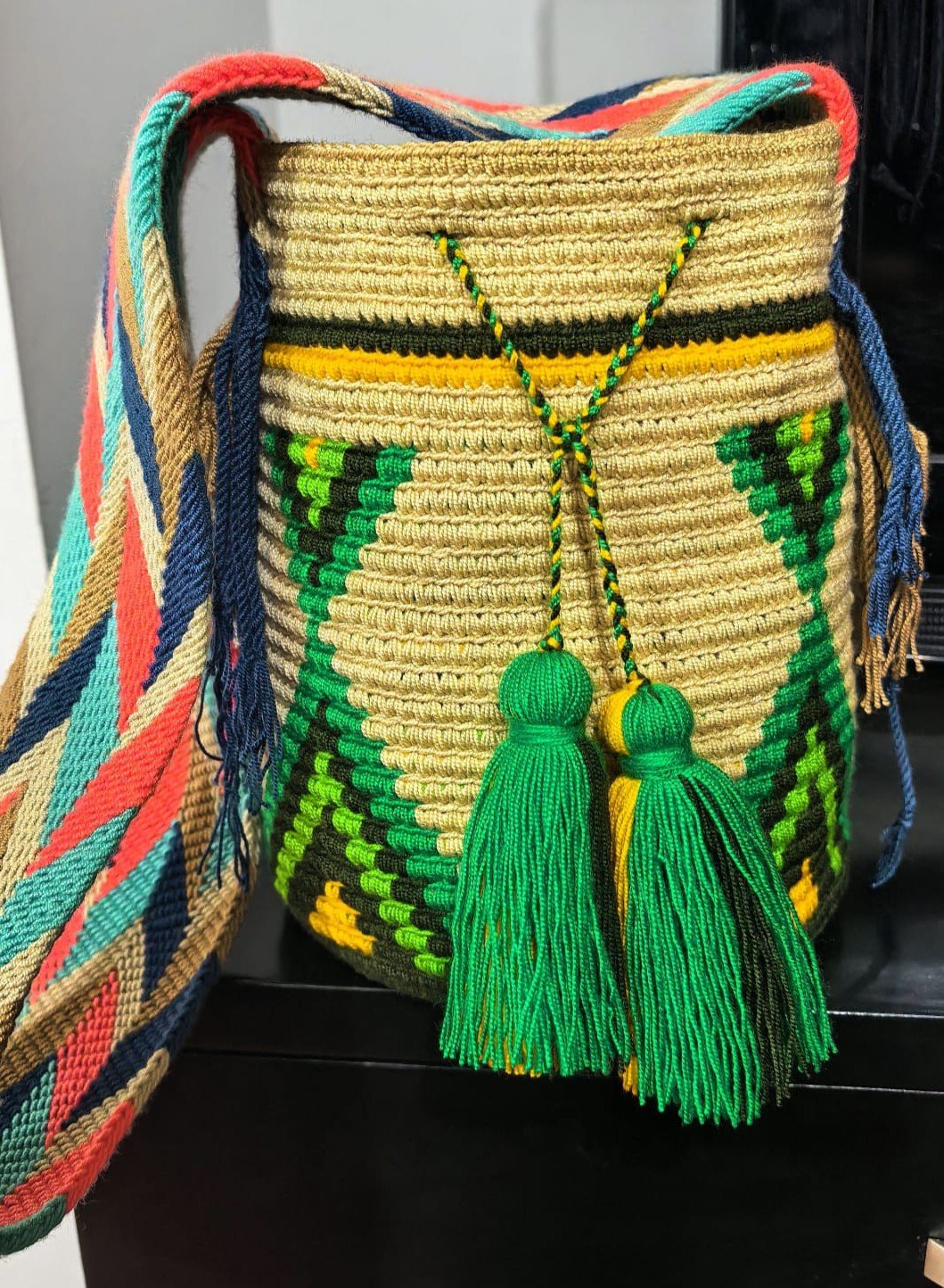 Mochila Wayu Amarilñlo y verde